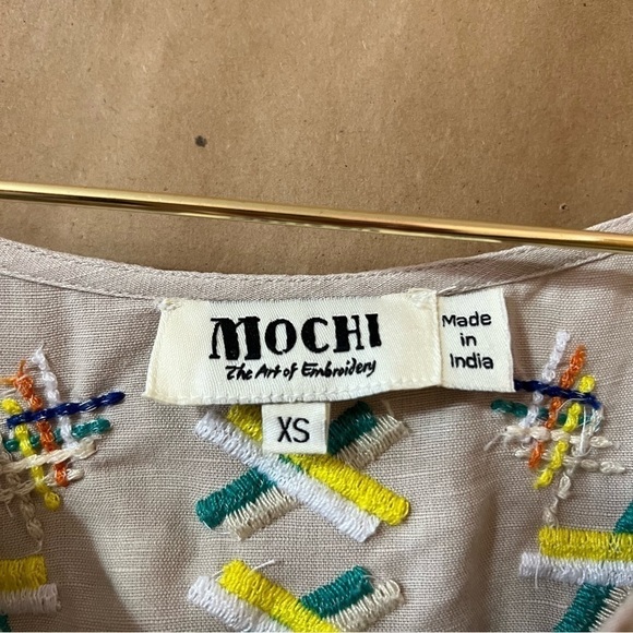 All Things Mochi | Linen Cotton Embroidered Crop Top Flared Sleeve Size XS - Picture 3 of 13